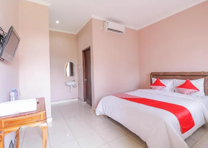 Purnama House Hotel